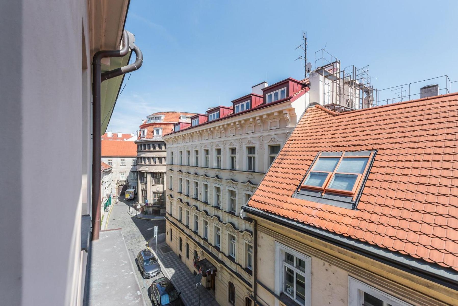 Old Town černá Praga